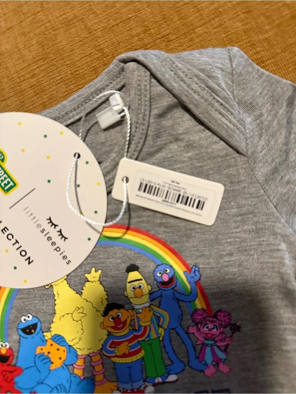 Little Sleepies Gray Sesame Street Rainbow Graphic Bodysuit - Picture 2 of 5